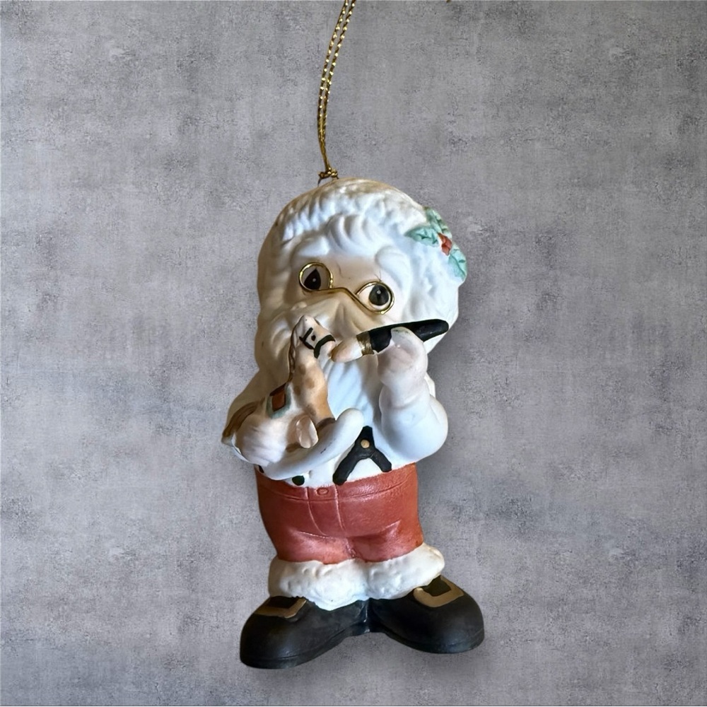 Precious Moments "Made With Love" Santa Ornament/Figurine - Picture 6 of 8